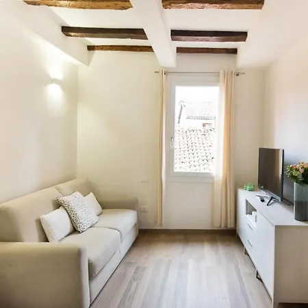Tower View Apartment, Nel Centro Storico Di A Due Passi Da Tutto
