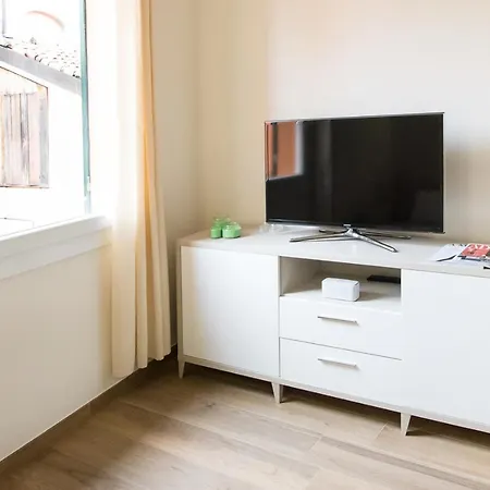 Tower View Apartment, Nel Centro Storico Di A Due Passi Da Tutto